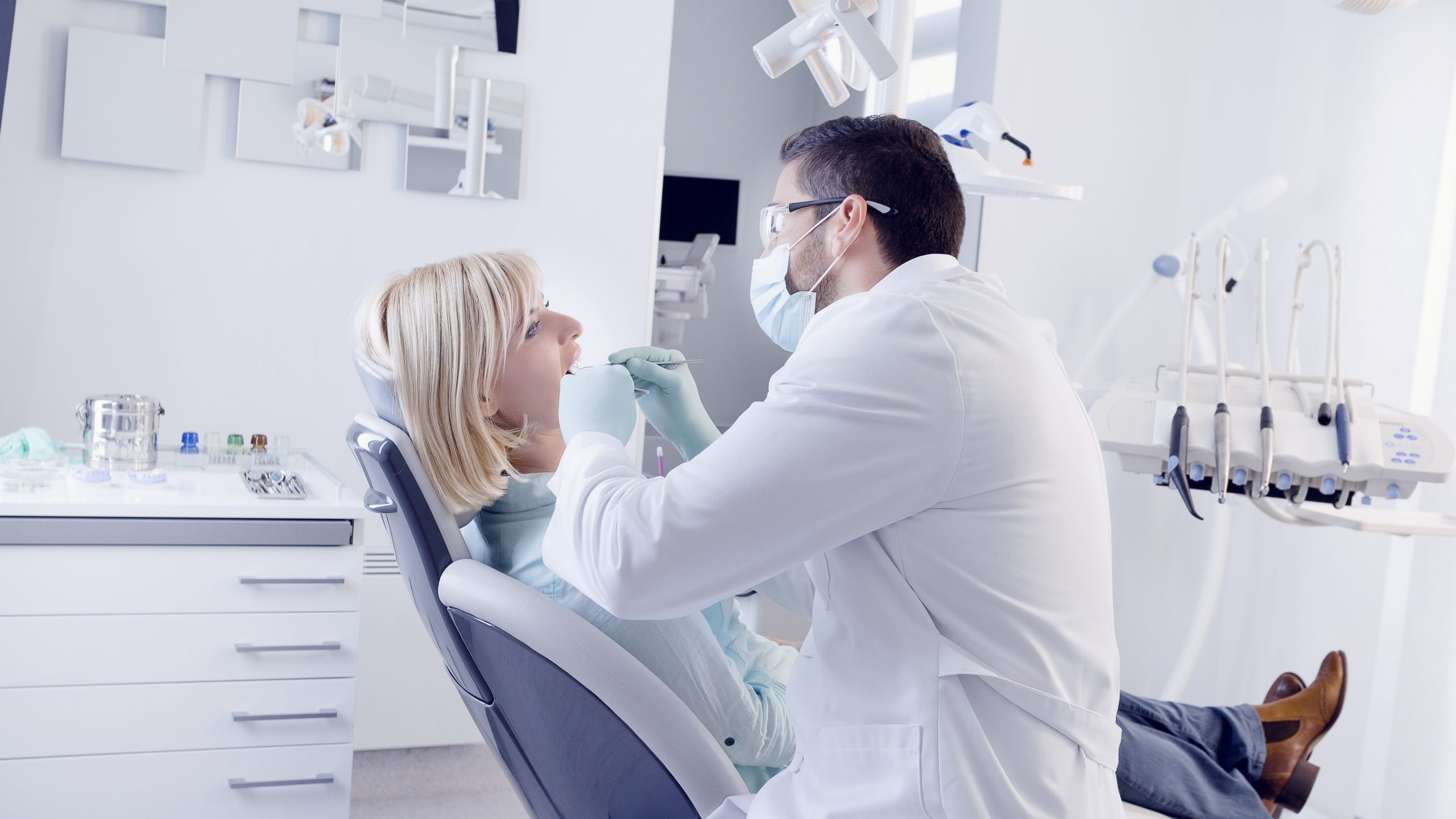 Dentist in Lansing, IL